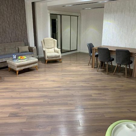 Park Azure Apartment Deluxe 2 Bedroom Баку Экстерьер фото
