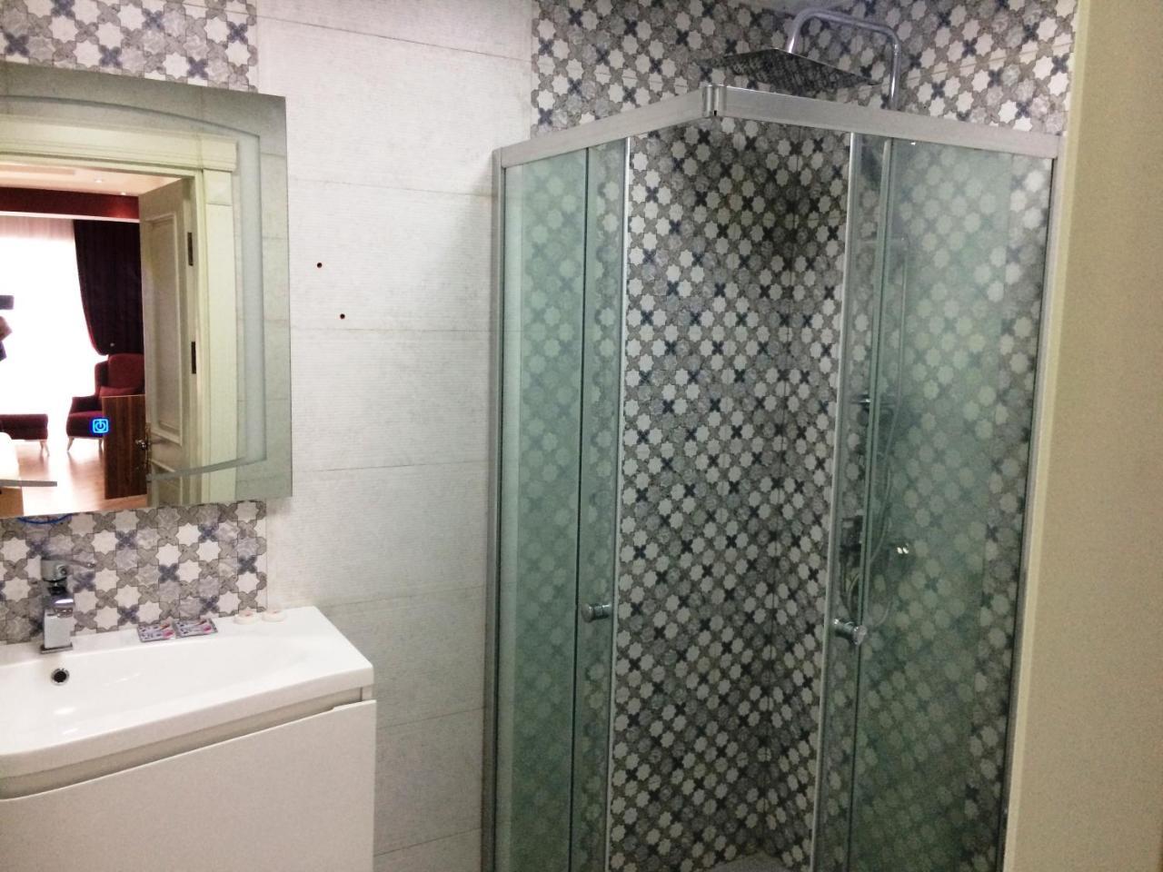 Park Azure Apartment Deluxe 2 Bedroom Баку Экстерьер фото
