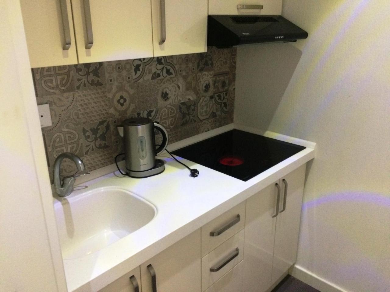 Park Azure Apartment Deluxe 2 Bedroom Баку Экстерьер фото