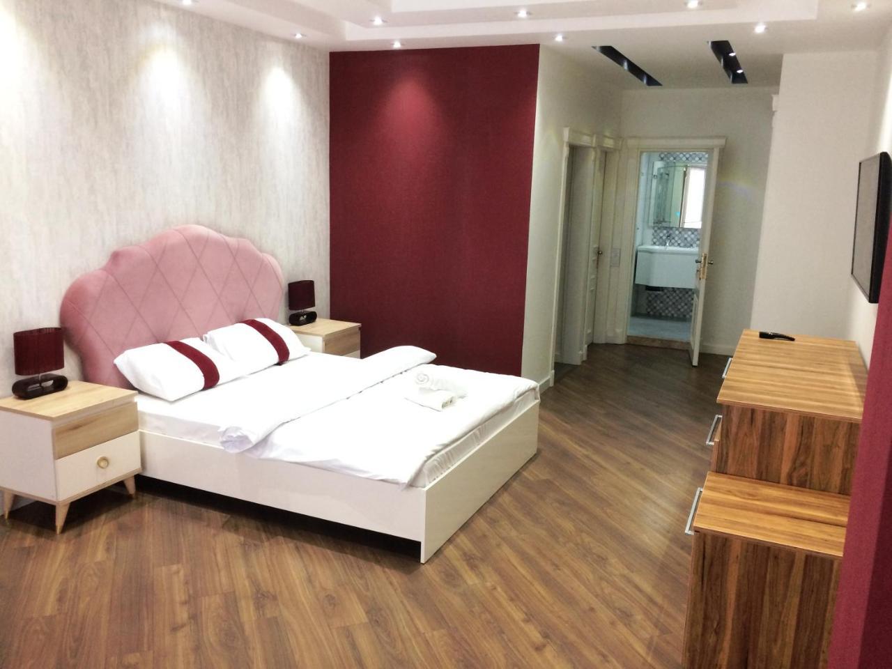Park Azure Apartment Deluxe 2 Bedroom Баку Экстерьер фото