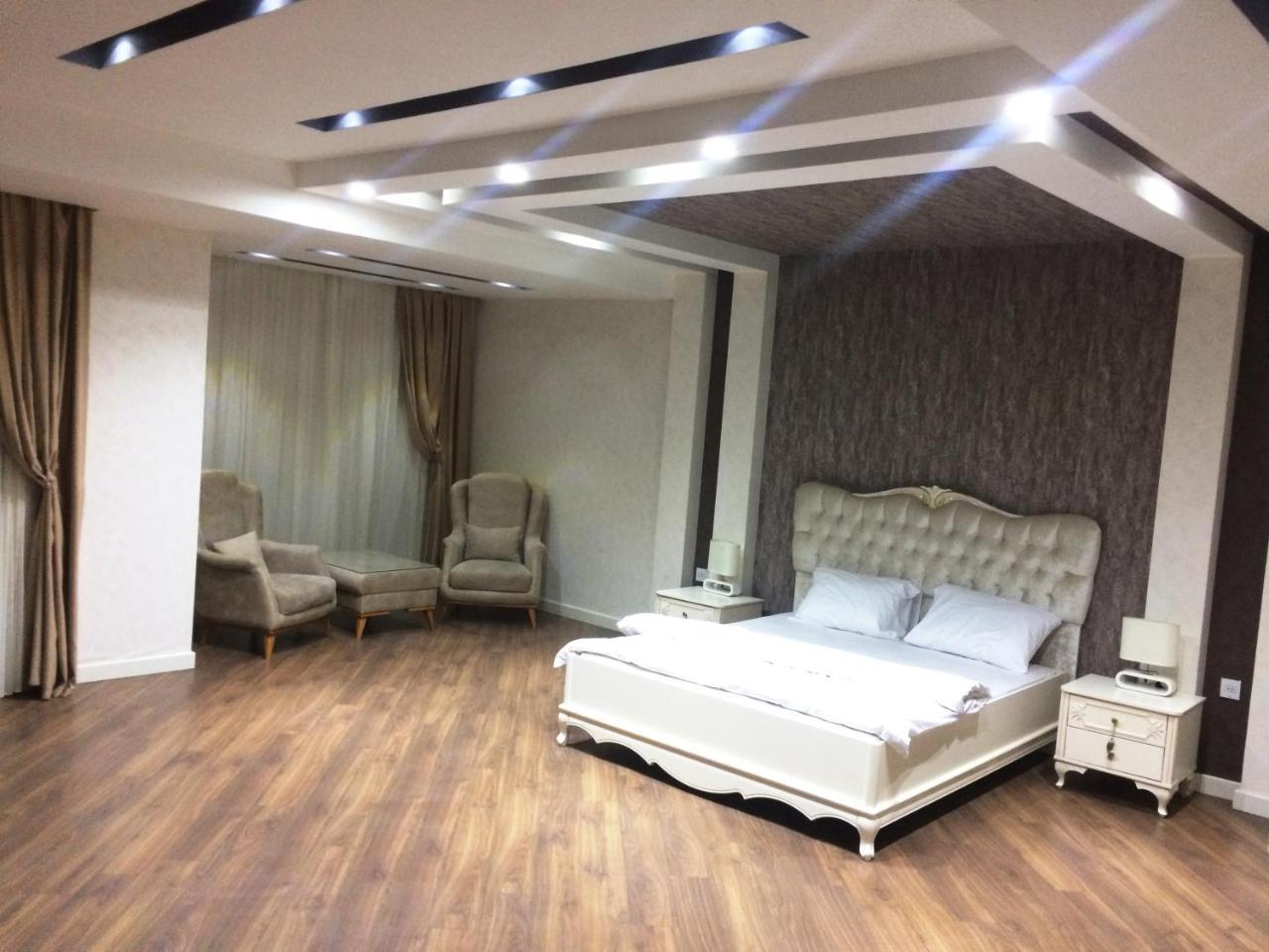 Park Azure Apartment Deluxe 2 Bedroom Баку Экстерьер фото