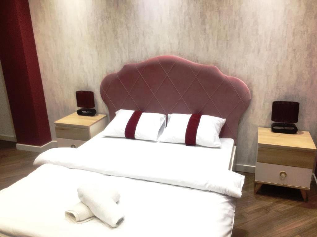 Park Azure Apartment Deluxe 2 Bedroom Баку Экстерьер фото