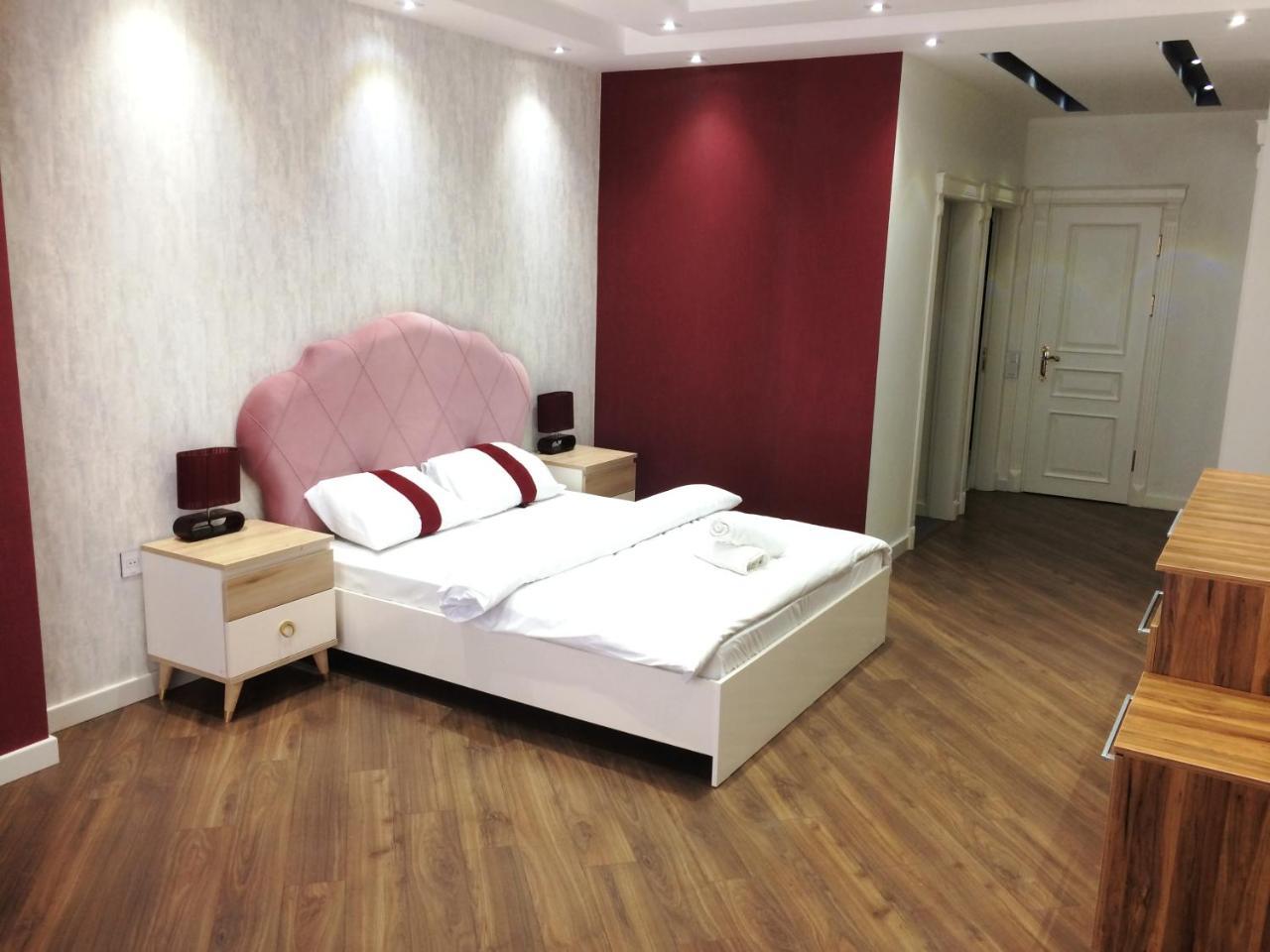 Park Azure Apartment Deluxe 2 Bedroom Баку Экстерьер фото