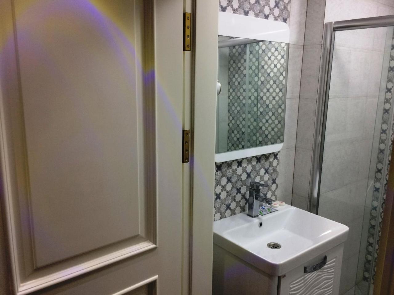 Park Azure Apartment Deluxe 2 Bedroom Баку Экстерьер фото